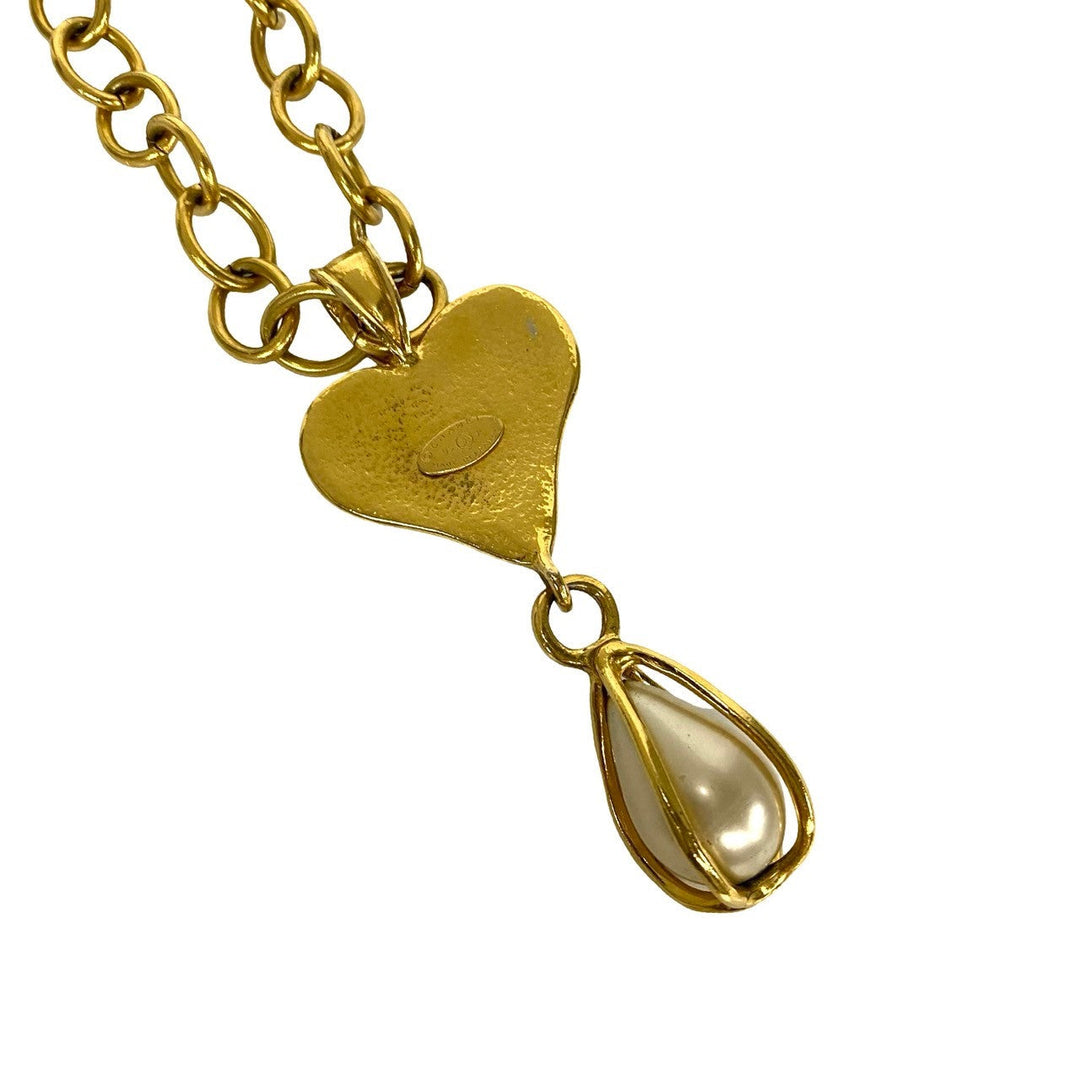 Top Quality Chanel Vintage Heart Pearl Necklace Pendant