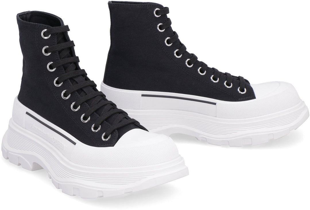 'TREAD SLICK' BOOTS