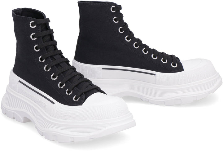 'TREAD SLICK' BOOTS