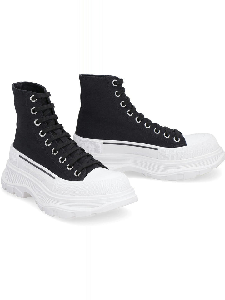 BLACK CANVAS TREAD SLICK BOOTS