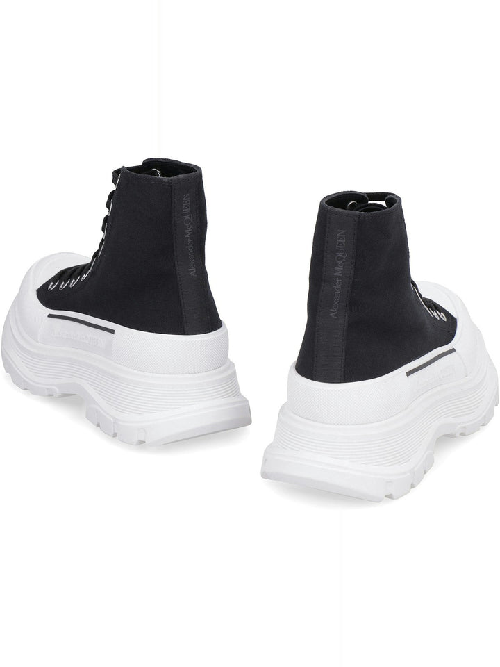 BLACK CANVAS TREAD SLICK BOOTS