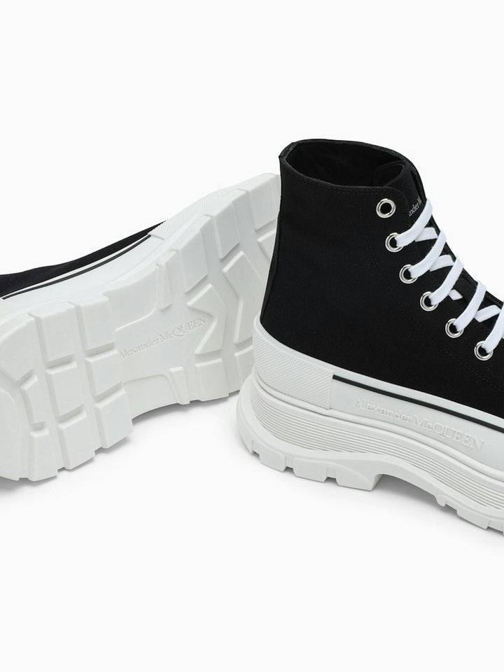 BLACK CANVAS TREAD SLICK BOOTS