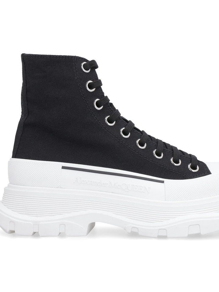 BLACK CANVAS TREAD SLICK BOOTS