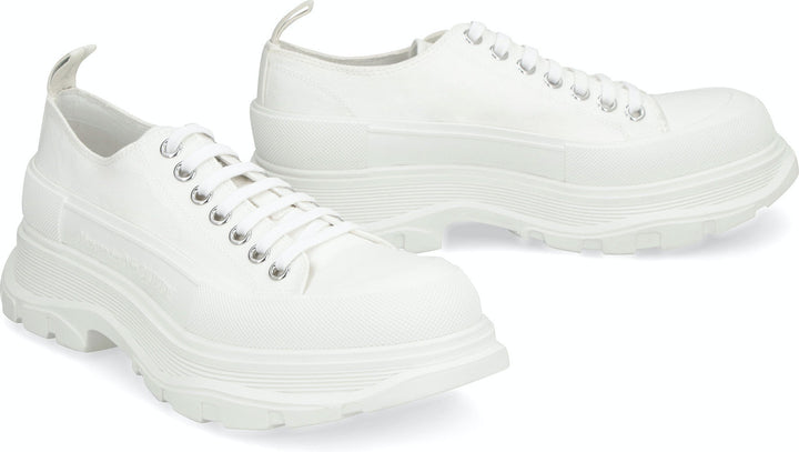 TREAD SLICK SNEAKERS