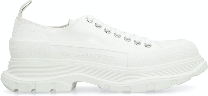 TREAD SLICK SNEAKERS