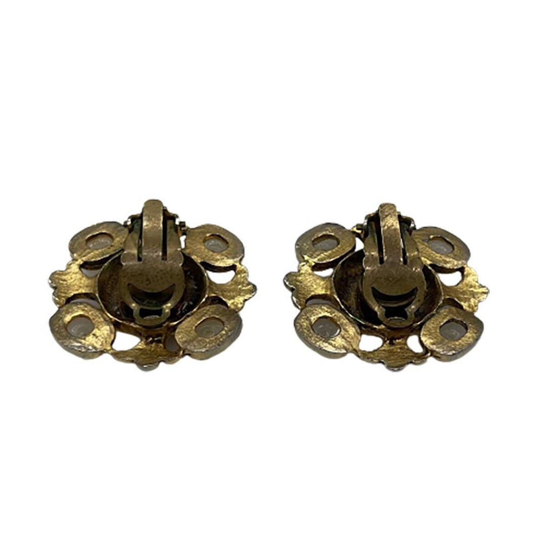 Chanel - Gripoix Red White Clip On Gold Tone Earrings 70s-80' Vintage