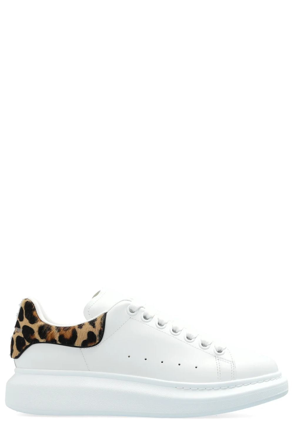 OVERSIZED SNEAKER