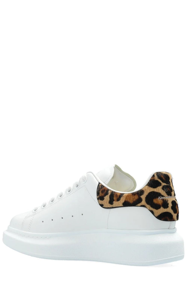 OVERSIZED SNEAKER