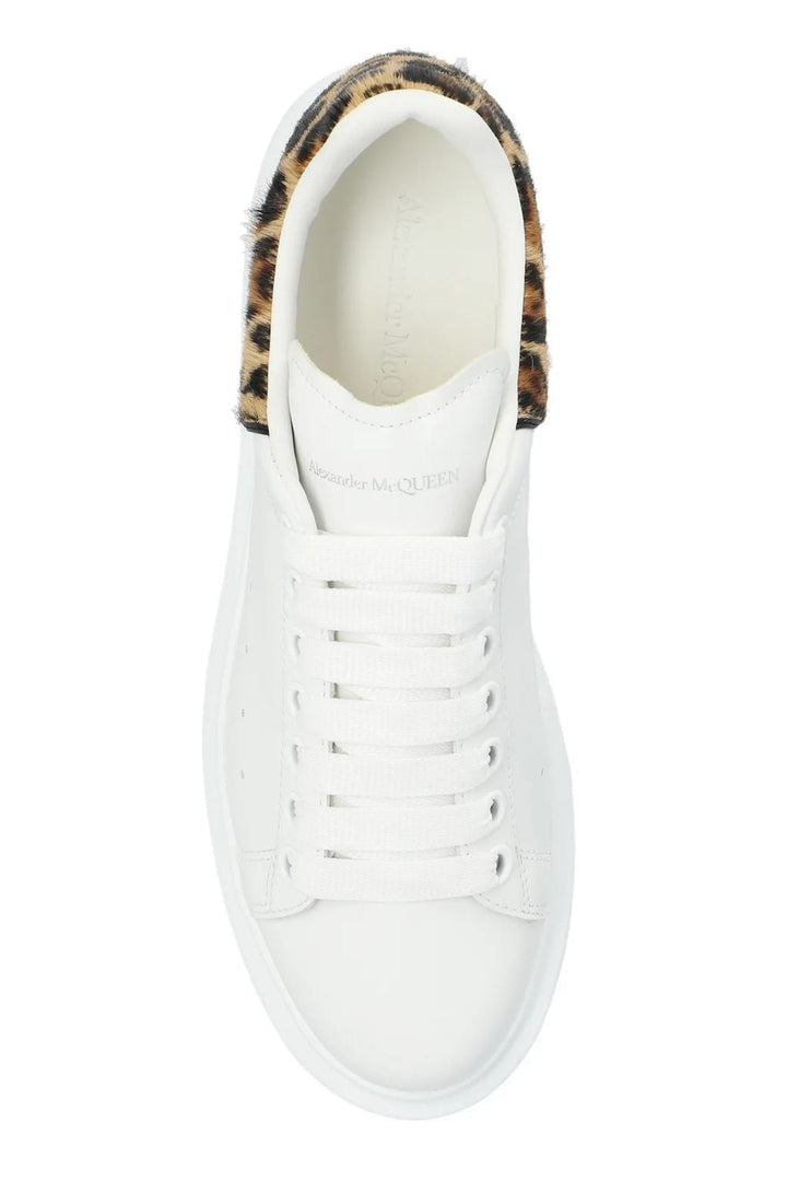 OVERSIZED SNEAKER