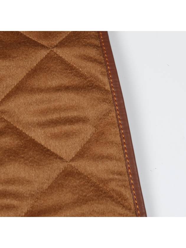 Burberry Padded Check Scarf Beige