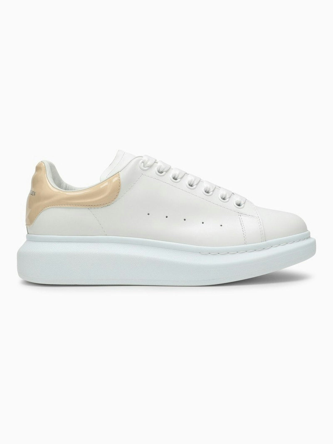 WHITE AND OYSTER OVERSIZED SNEAKERS
