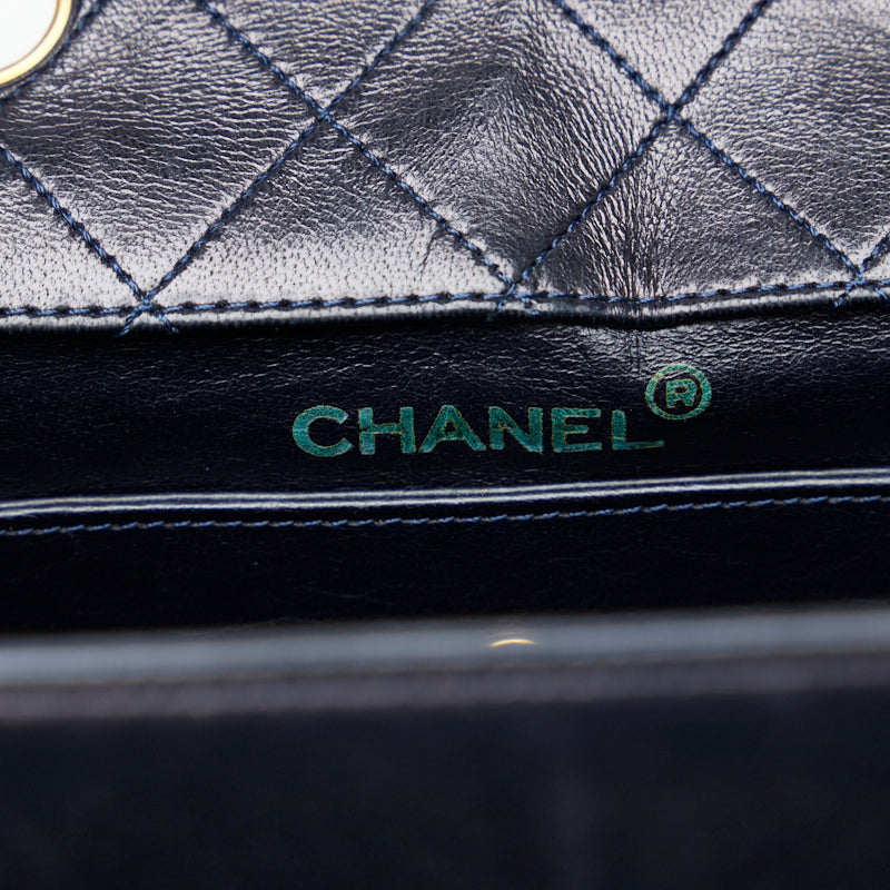 Top Quality Chanel Vintage Matrasse Chain Shoulder Bag Navy White Lambskin