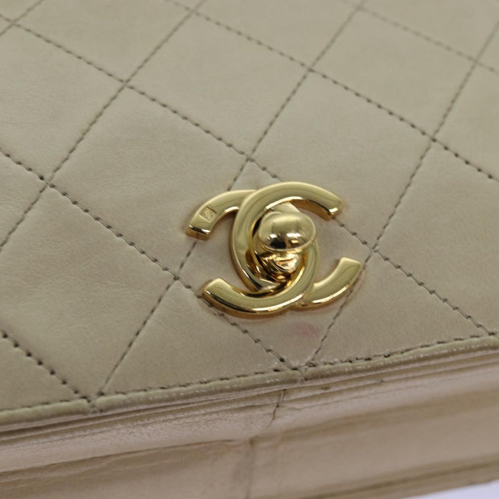 Chanel Chain Shoulder Bag Lamb Skin Beige CC Auth 74732A