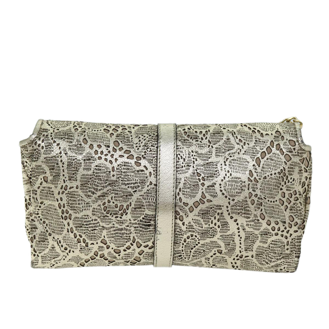 Burberry Chain Shoulder Bag Leather Gold Auth 74996