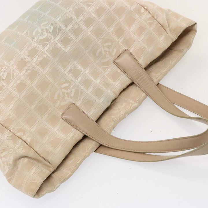 Chanel New Travel Line Tote Bag Nylon Beige CC Auth 76174