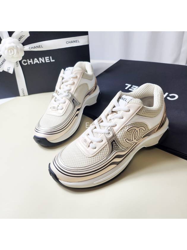 Women CC Logo Fabric Laminated Low Top Sneakers Silver Ivory Chanel