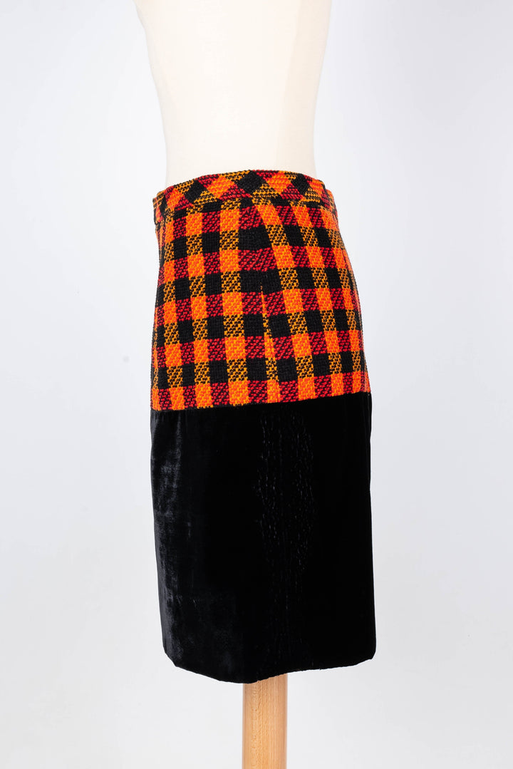 Ensemble de tailleur Top Quality Chanel 1990's