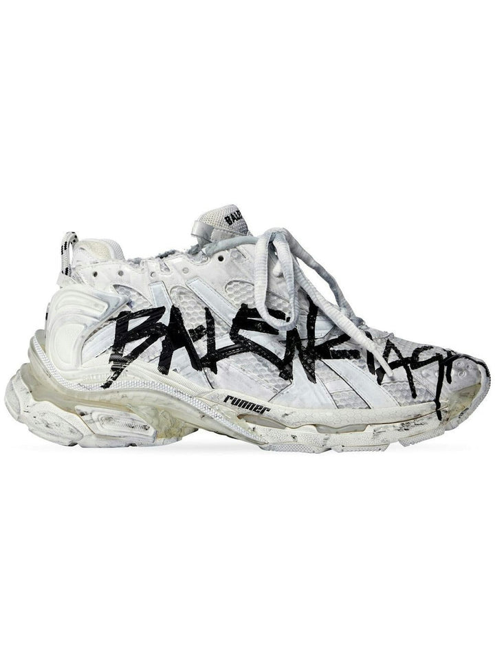 RUNNER SNEAKER