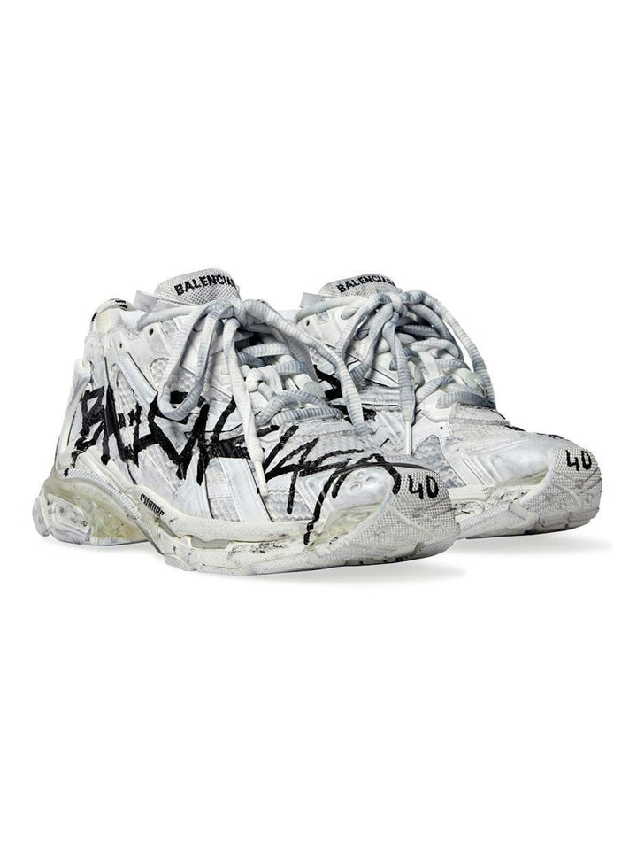 RUNNER SNEAKER