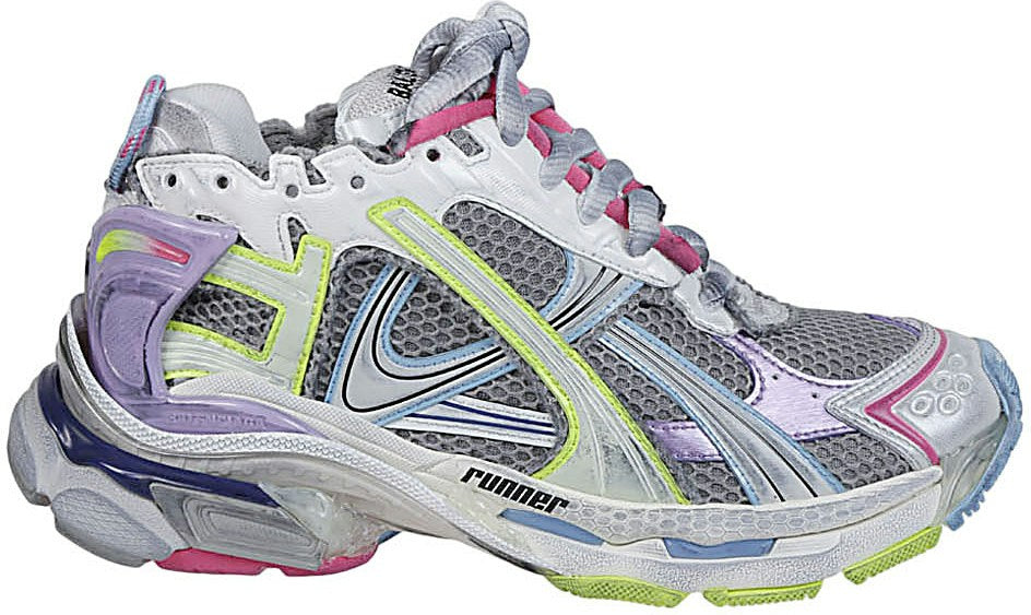 RUNNER SNEAKERS