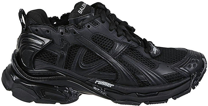RUNNER SNEAKERS