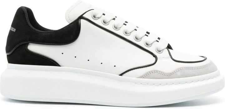 OVERSIZED LEATHER SNEAKERS
