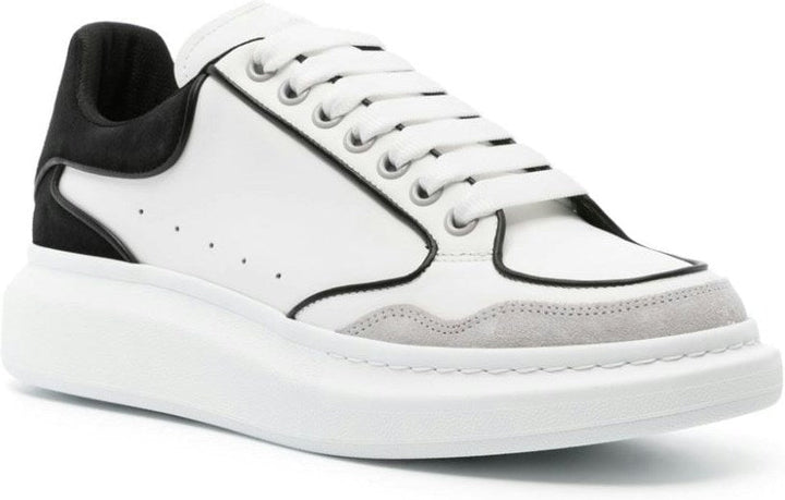 OVERSIZED LEATHER SNEAKERS