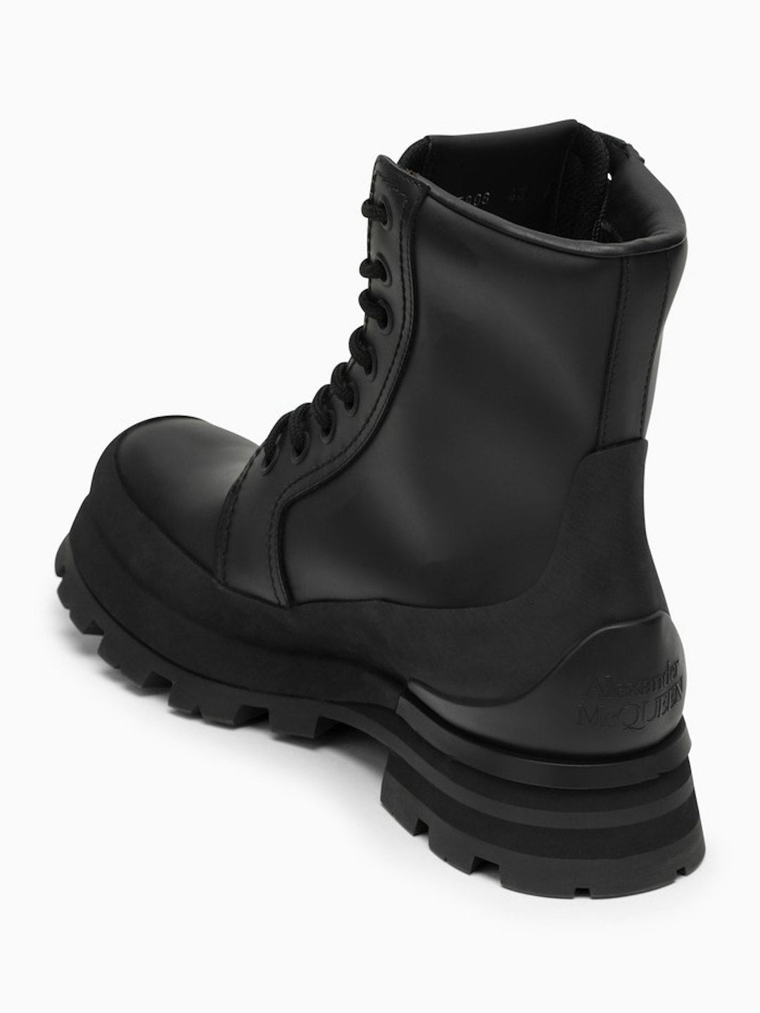 WANDER LEATHER LACE-UP BOOTS