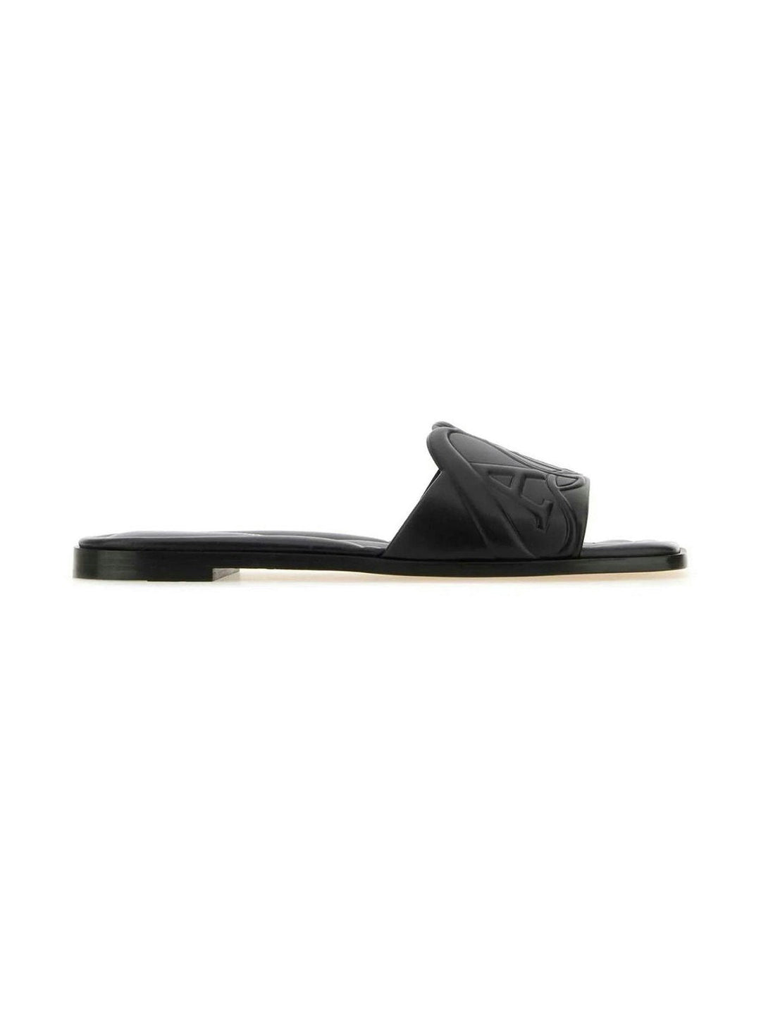 SEAL FLAT SANDAL