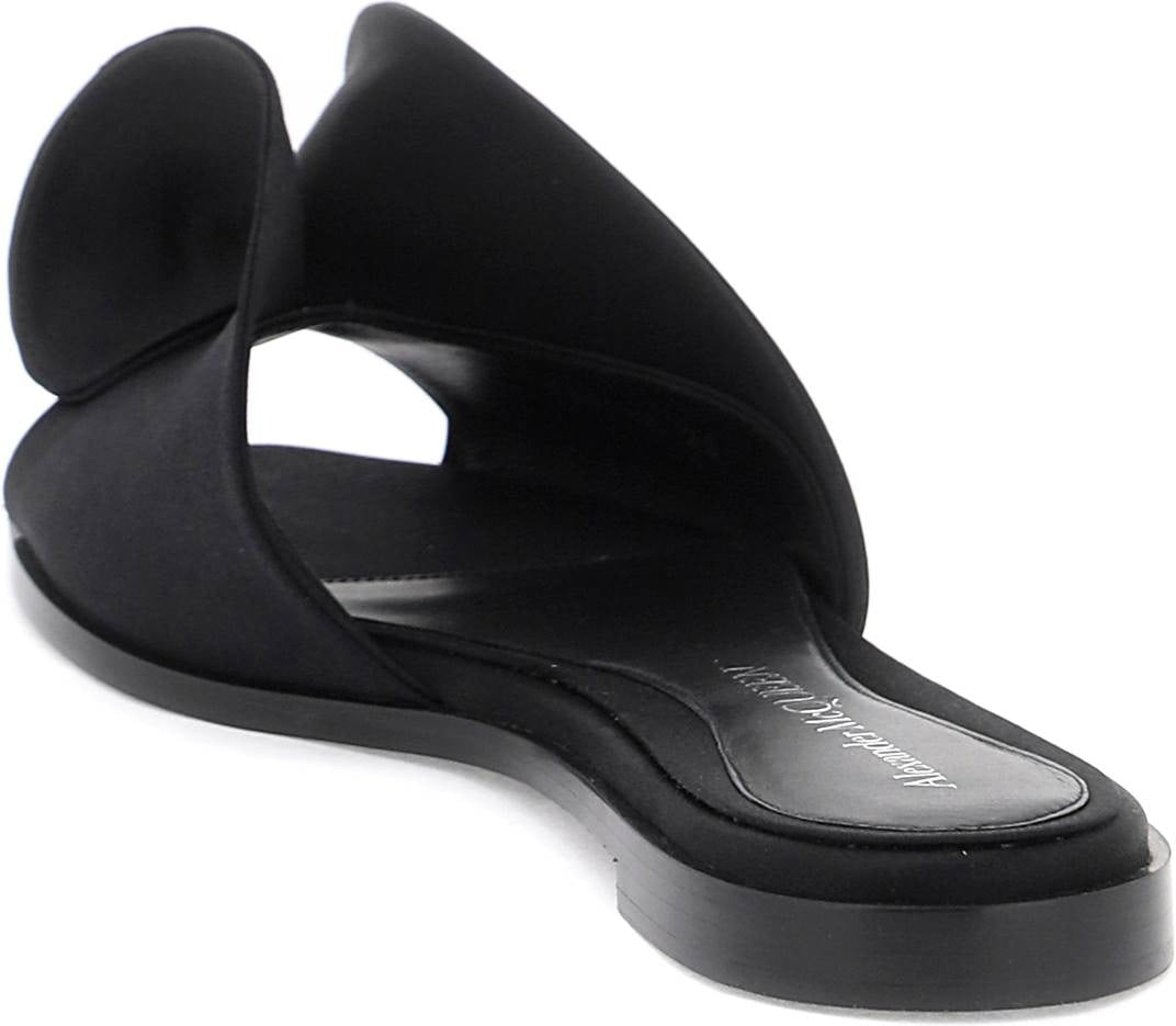 SLIDES WITH SILK DETAIL