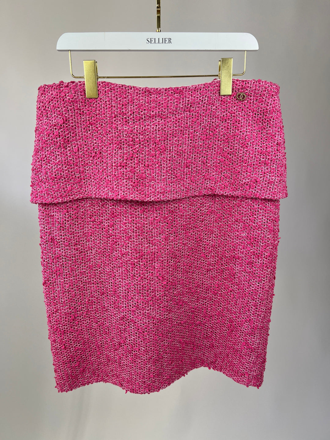 *HOT* Top Quality Chanel 21C Pink Tweed Jacket and Skirt Set with CC Logo Buttons Size FR 42 (UK 14)