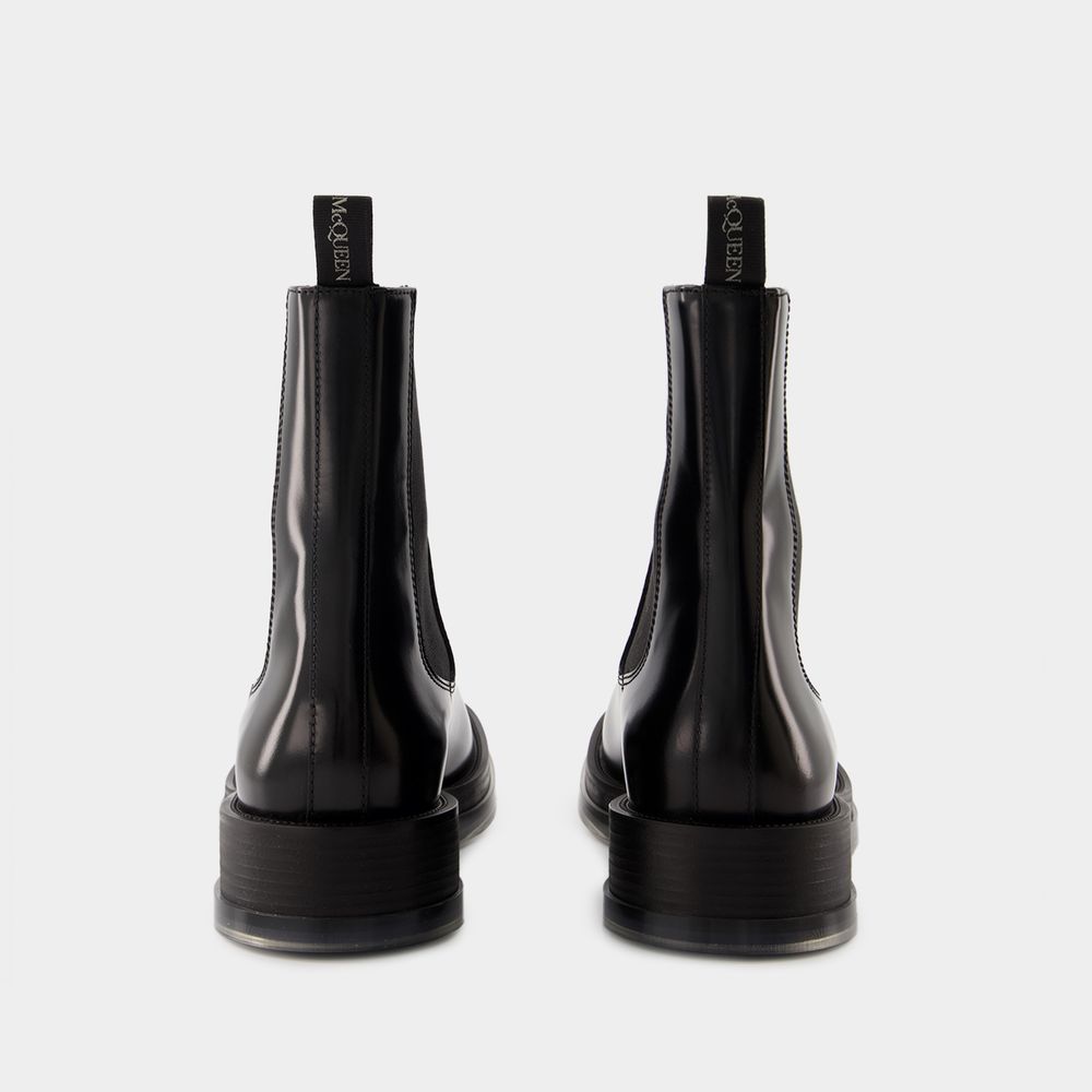 FLOAT CHELSEA ANKLE BOOTS