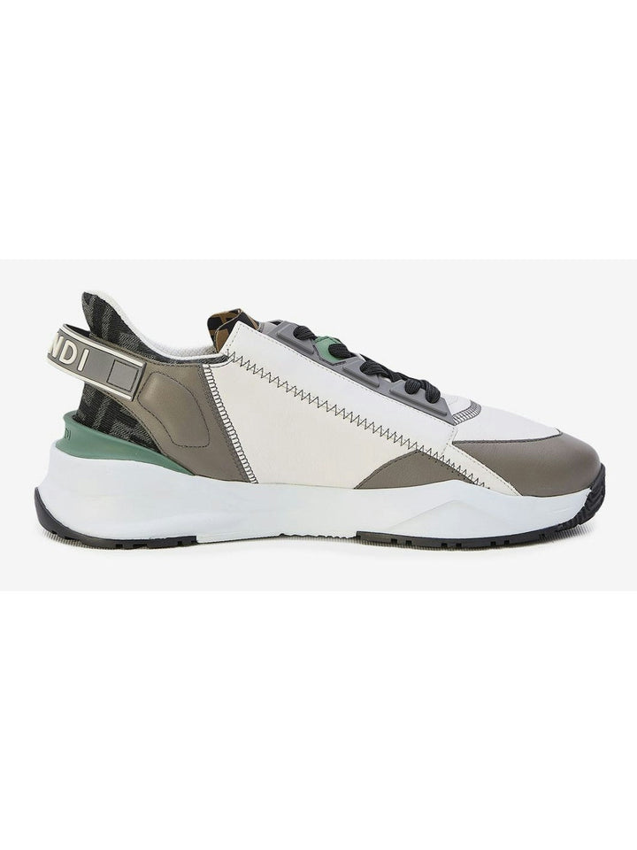 Flow Sneakers