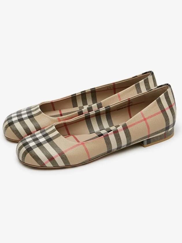 Burberry Vintage Check Ballerina Beige