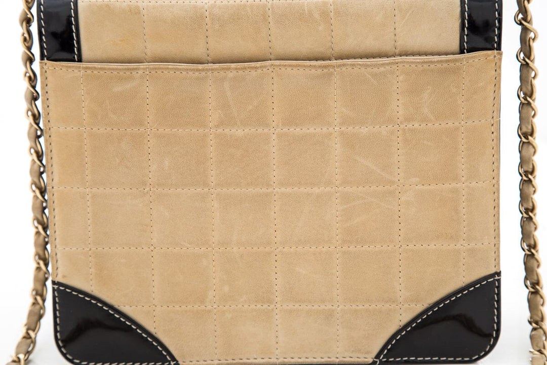 Top Quality Chanel 2000 Beige &  Black Chocolate Bar Handbag