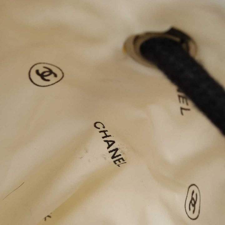 Top Quality Chanel NOBELTY LOGO PRINT WORKSHIP WORKSHIP WITH WHITE WHITE BLACK BLACK BLUMIN MARKET SHOP