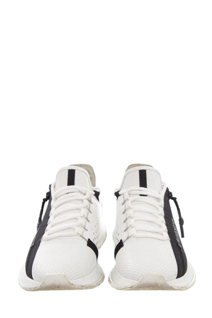 Givenchy Spectre Black & White Sneakers SZ 38