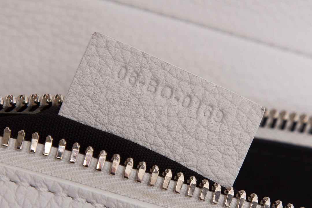Christian Top quality Dior Ivory Saddle Leather Cross-Body Handbag