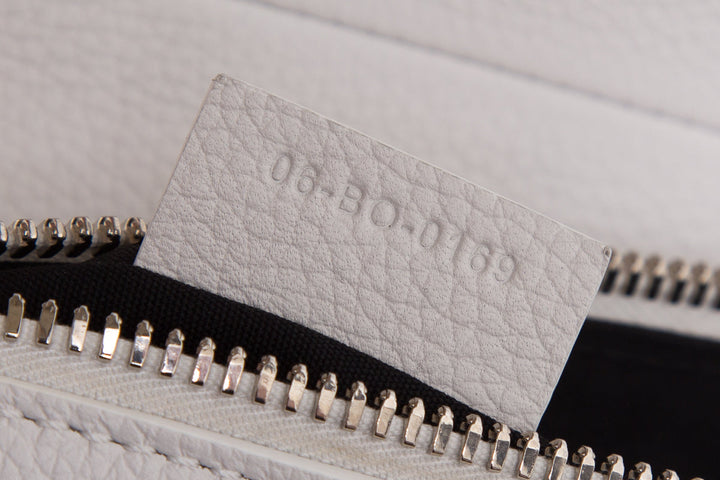 Christian Top quality Dior Ivory Saddle Leather Cross-Body Handbag