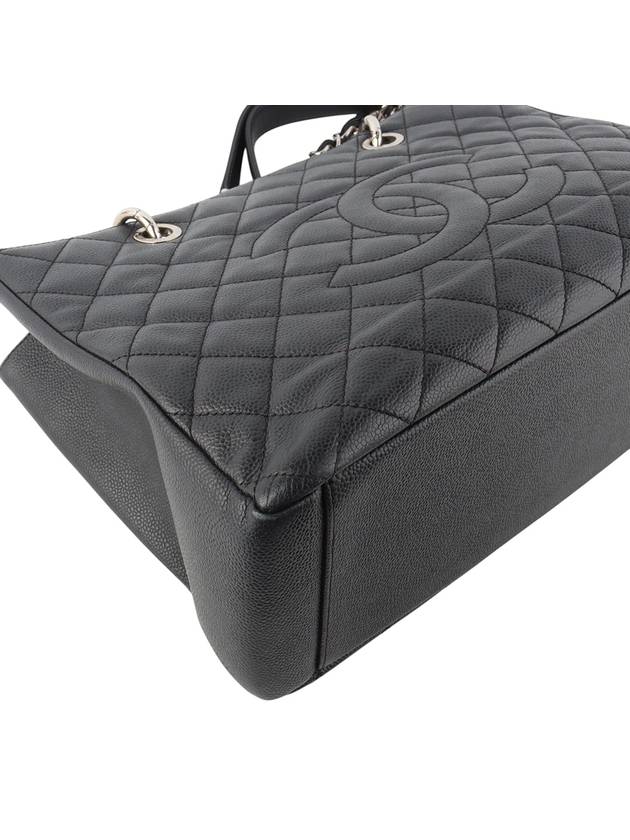 A50995 Caviar Grand Shopping silver shoulder bag 34090K 2 Chanel