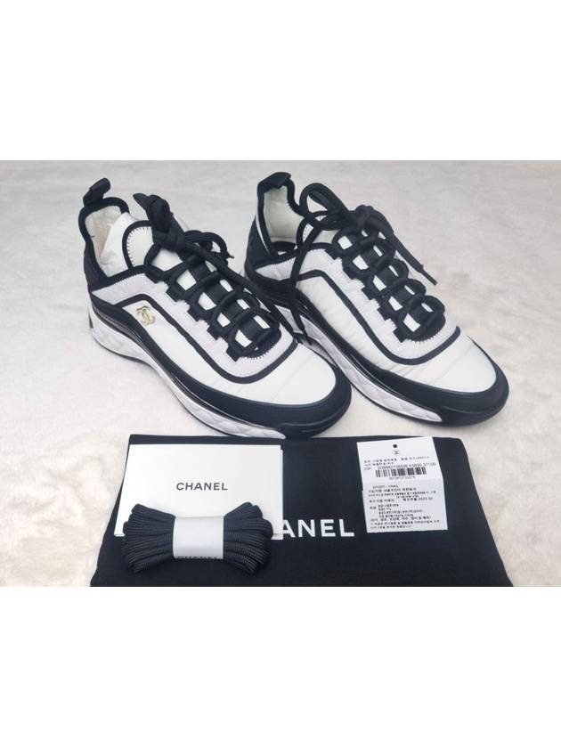 CC Logo Mixed Fiber Low Top Sneakers Black White Chanel