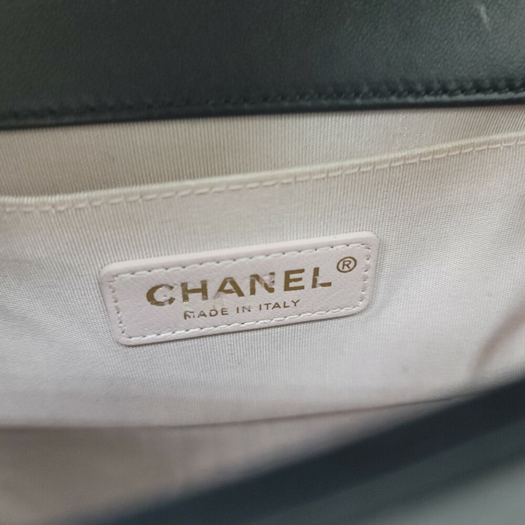 Chanel Boy Shopper