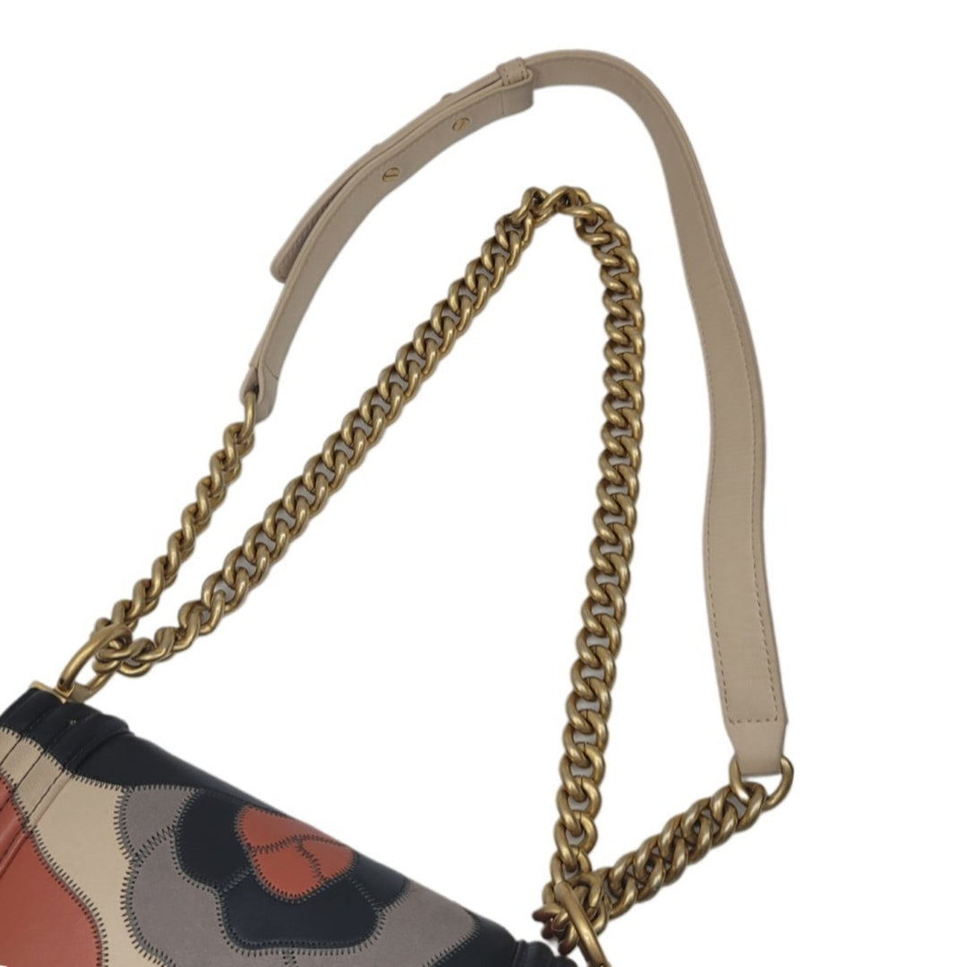 Chanel Boy Shopper