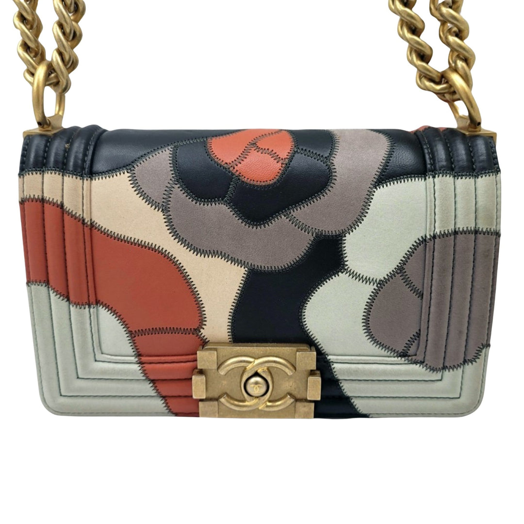 Chanel Boy Shopper
