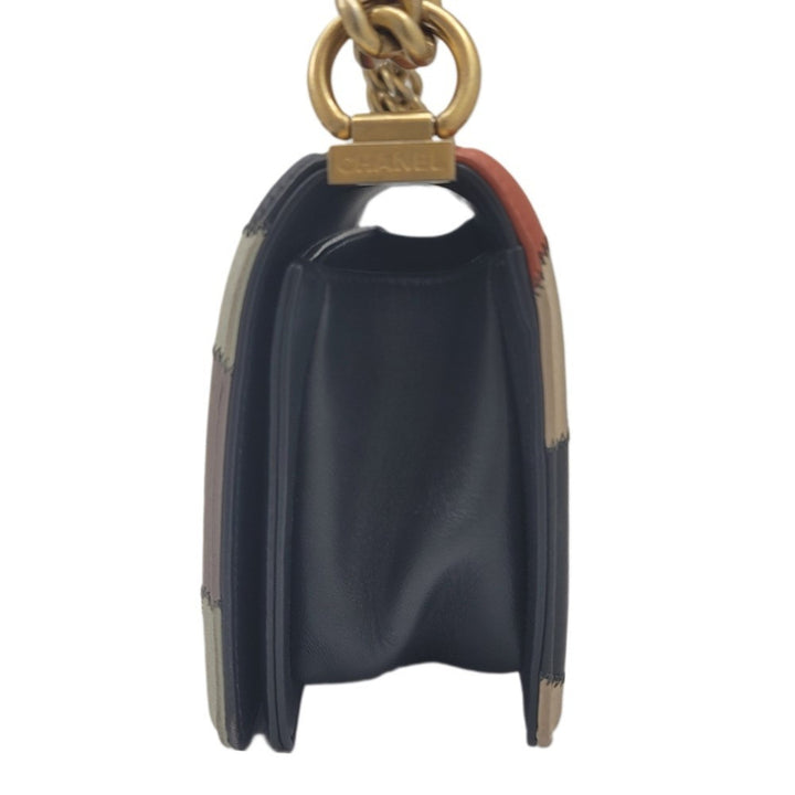 Chanel Boy Shopper