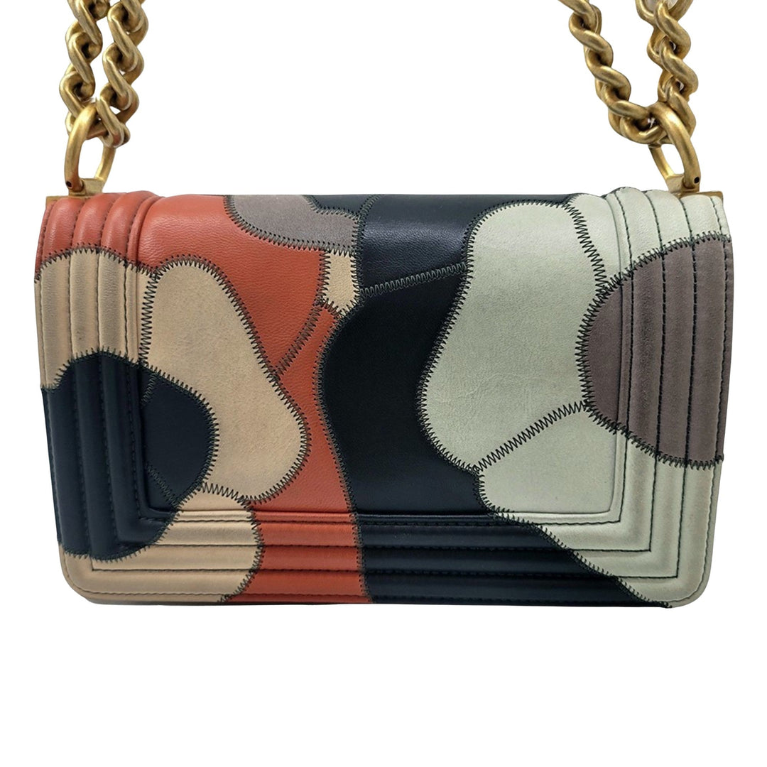 Chanel Boy Shopper