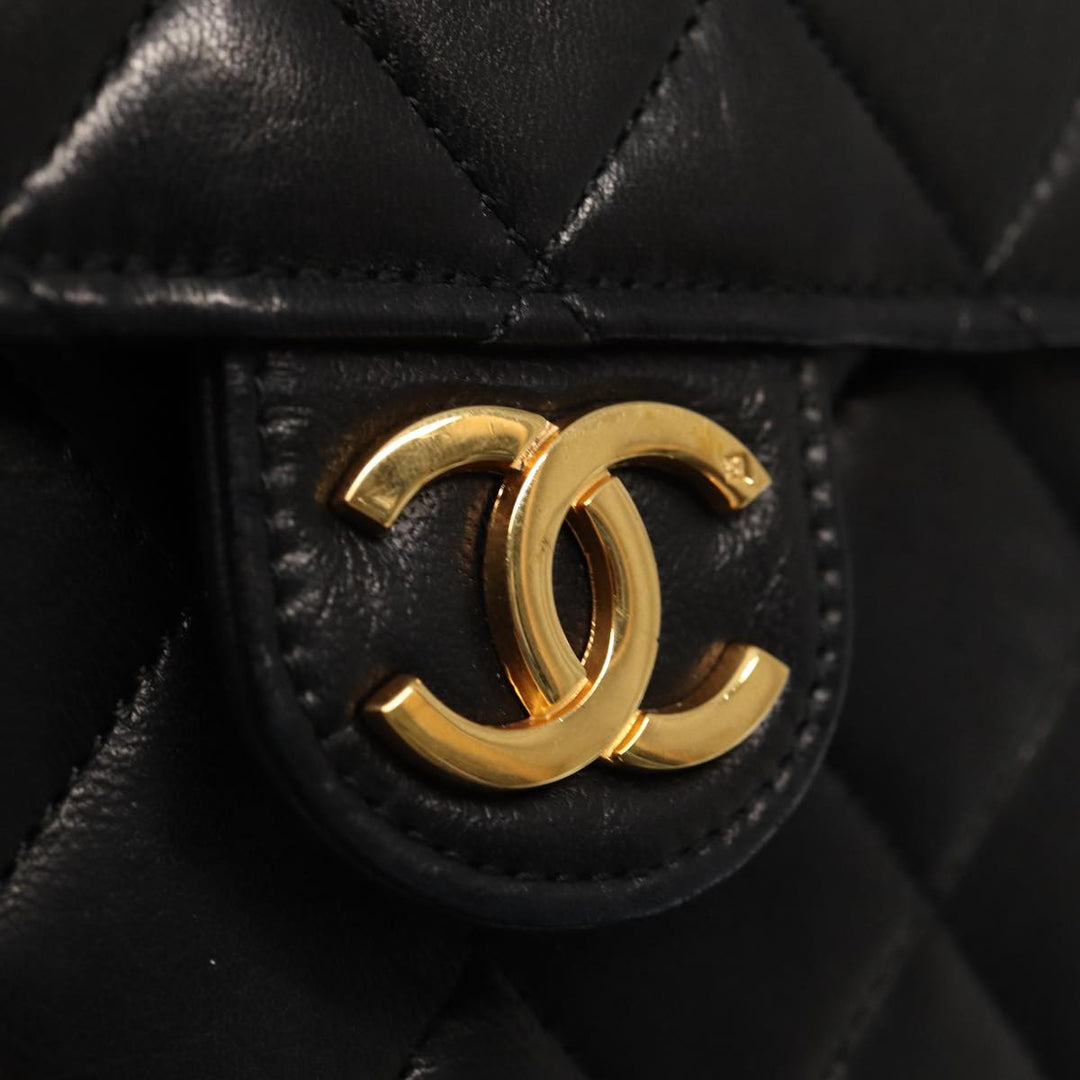 Top Quality Chanel Matelasse Chain Shoulder Bag Lamb Skin Black CC Auth 83342