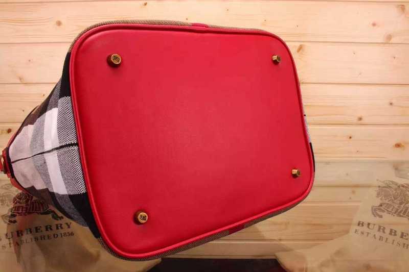 Burberry Bags - BG Bags - 1139