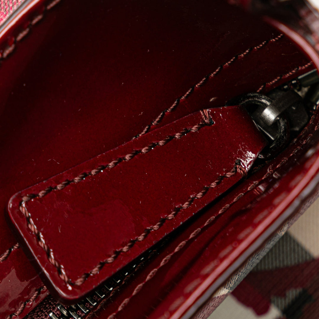 BURBERRY House Check Hearts Shoulder Bag