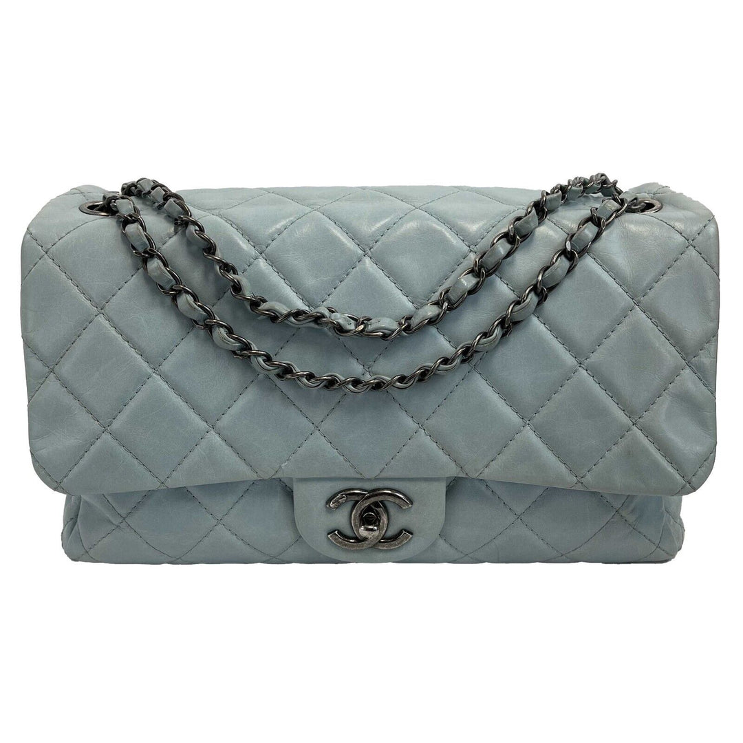 Chanel - Baby Blue Seasonal CC Jumbo Single New - Lambskin / Ruthenium Hardware